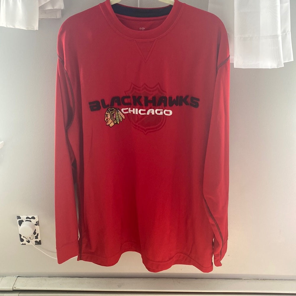 chicago blackhawks longsleeve shirt